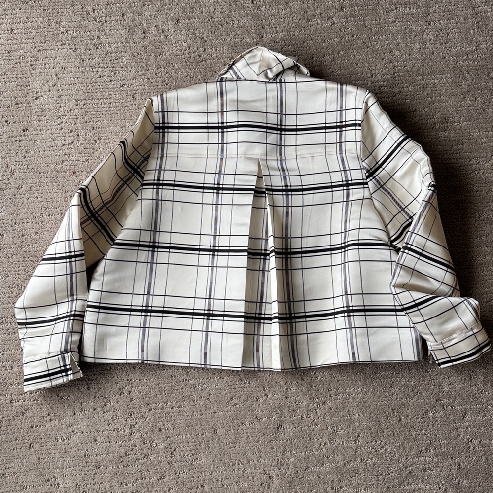 Oscar de La Renta Silk Cropped Jacket - Picture 8 of 10